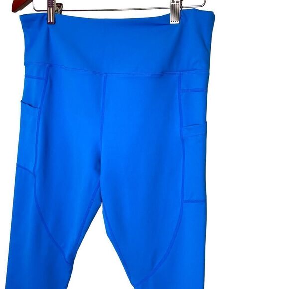 Zyia Active Light N Tight Hi-Rise Crop 17” Leggings Royal Blue - Picture 5 of 11